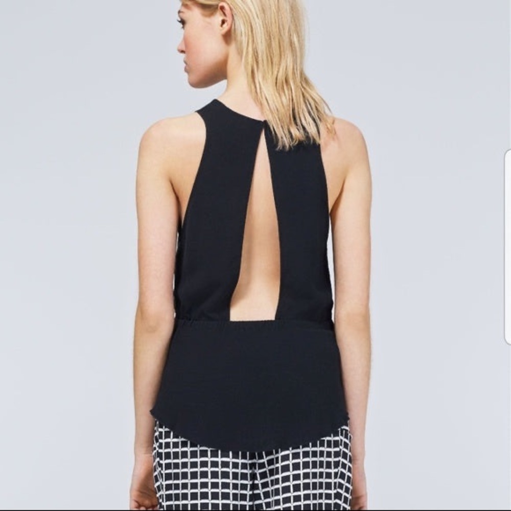Aritzia Wilfred Peplum Open Back Tank in White & Black